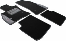 tappeti moquette con ricami