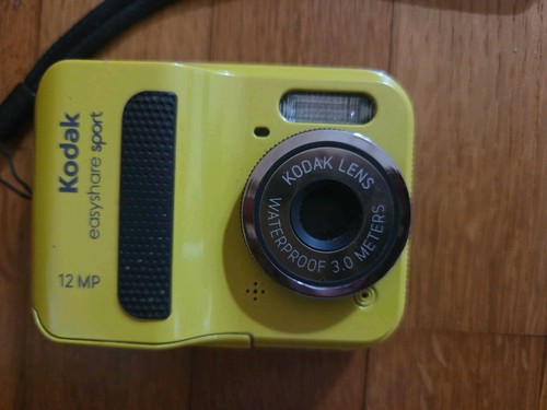 Kodak easyshare sport c123 - easyshare,