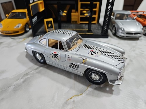 Bburago 1954 mercedes - bburago, 1/18
