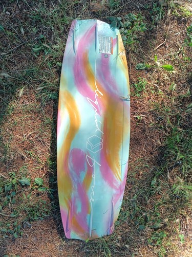 Liquid force wake - liquid, board