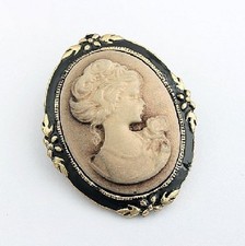 Cameo Spilla Ovale Color Oro