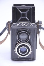 Lomo Lubitel 2 TLR Medium