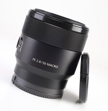 Sony FE 50mm F2.8 Macro