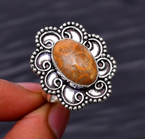 Pietra preziosa corallo