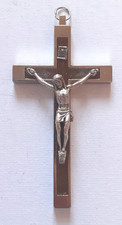 TRADITIONAL CRUCIFIX -