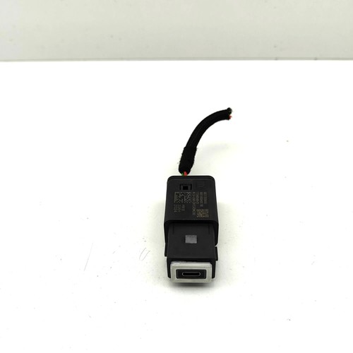 Opel vivaro usb 9831350680 - usb,