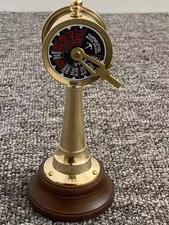 Bellissima antica nave ottone