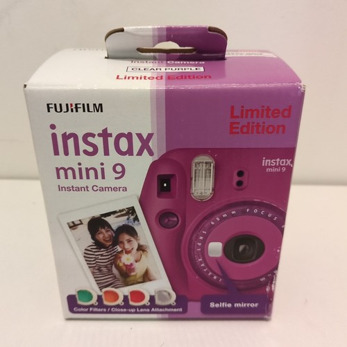 Nuova fotocamera istantanea