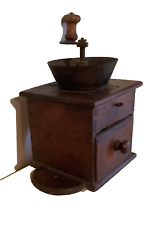 Antico macinino da caffè 