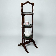 Tavolino antico a piu ripiani