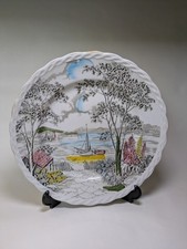 Decorative W H Grindley Plate