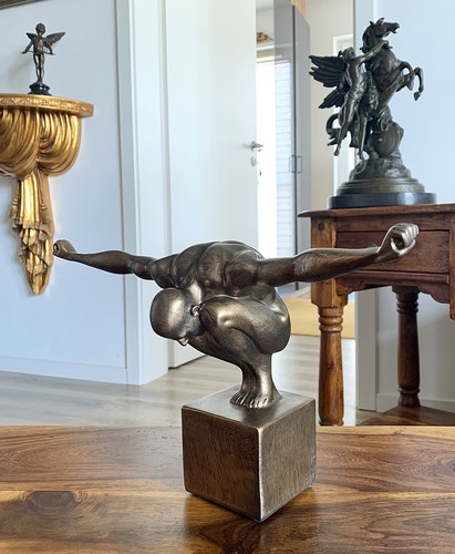 Scultura atleta olimpionico