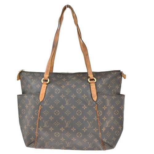 Borsa tracolla louis vuitton - a,