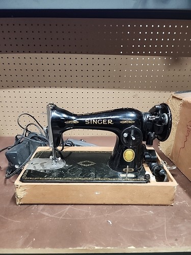 Vintage 1952 singer sewing - 1952,