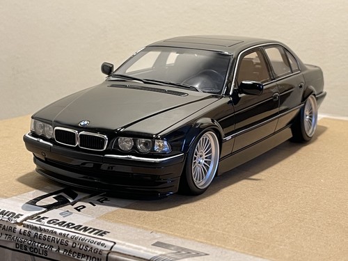 Ottomobile bmw 740il - 1/18,
