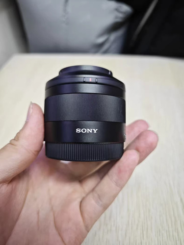 Sony sonnar mm - t*, f/2.8