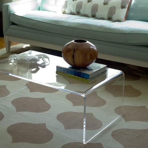 Tavolino plexiglass - in,