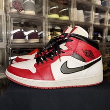 Sneakers Jordan 1 Mid Chicago
