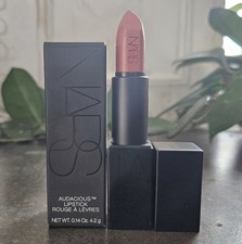 Rossetto audace Nars RAQUEL