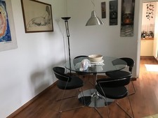 tavolo e sedie sala da pranzo IN CRISTALLO DIAM.130