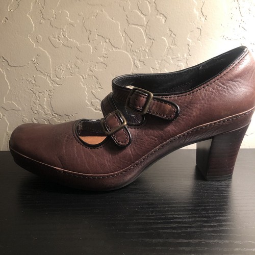 Clarks - clarks,