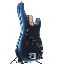 Corpo basso Fender American