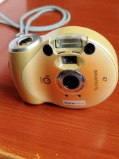  Fujifilm Nexia Q1
