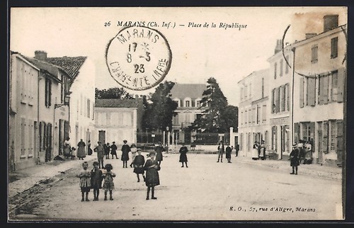 Cpa marans place la - place,