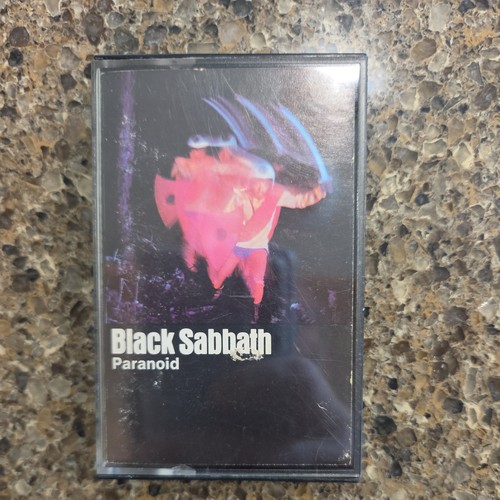 Vintage black sabbath - black, paranoid