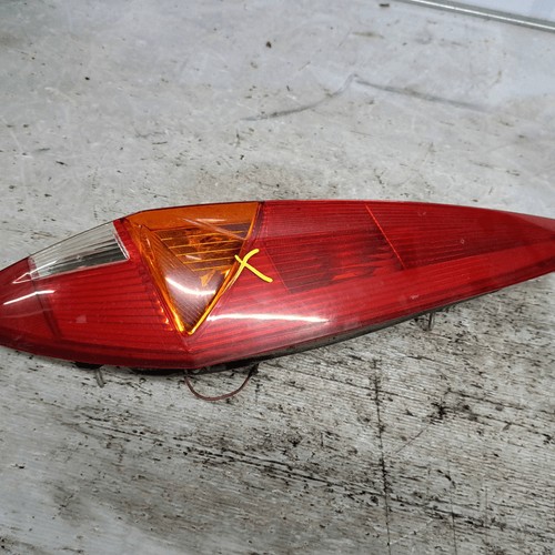 46794077 faro posteriore