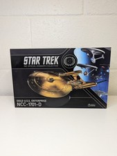 Star Trek Gold USS Enterprise NCC-1701-D Eaglemoss Hero Collector Model Figure