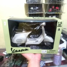 DIECAST MINIATURE MOTORCYCLE