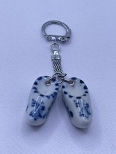 Portachiavi da viaggio souvenir vintage olandese Holland zoccoli in ceramica scarpe