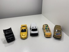 Figurine auto - varie marche - 5 pezzi 6,5-7 cm. Ottime condizioni