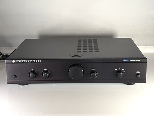 Amplificatore integrato stereo
