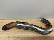 UN COLLECTEUR COUDE D