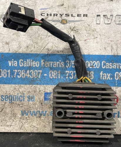 Regolatore tensione per - tensione,