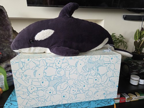 Ollivander orca jellycat - "ollivander,