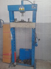 PRESSA IDRAULICA OMCN 10 TON