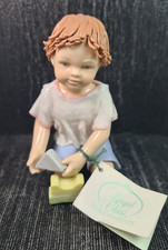 hervit porcellana d'autore bimbo che gioca decorato a mano h cm 12 ***