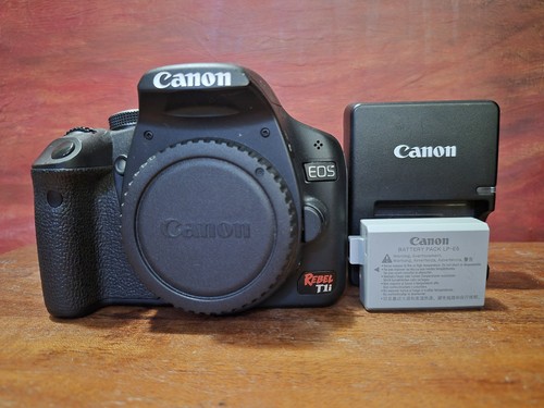 Canon eos rebel t1i 500d - /,