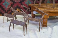 Antica statua in metallo