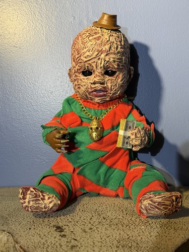 Bambola horror vintage