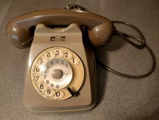 Telefono bigrigio a disco