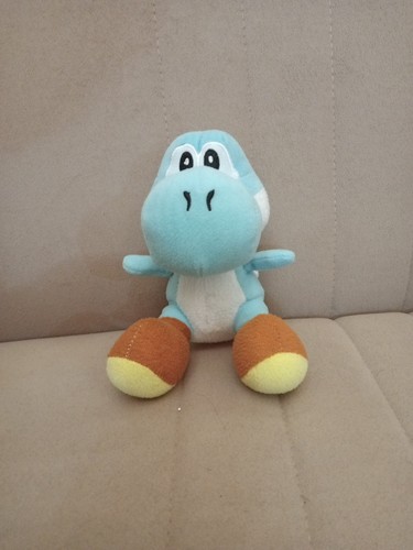 Peluche yoshi celeste super - celeste,