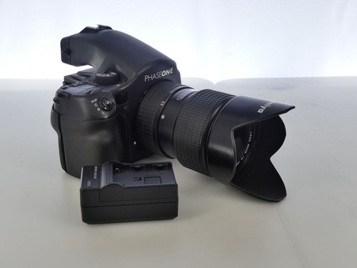 Fotocamera digitale medio - fotocamera,