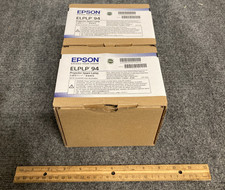 Lotto 2 lampade di ricambio per proiettore Epson ELPLP 94 V13M010L94 - nuove con scatola, sigillate -