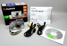 Fujifilm FinePix A600 fotocamera digitale argento - 6,3 MP - set completo in scatola - usato