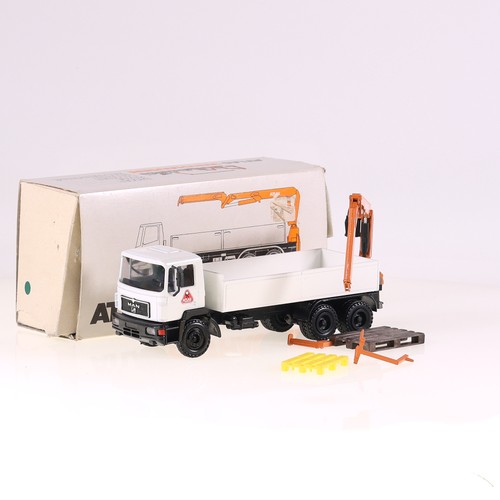 Conrad man camion con cassone - camion,