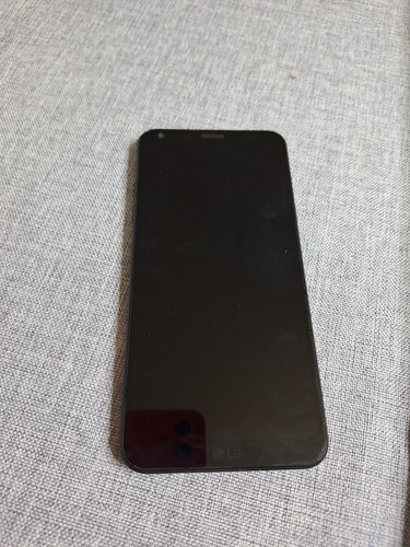 Smartphone nero 32 gb - q6,